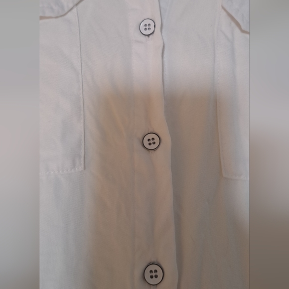 Velvet Heart Women’s Loose Bright White Utility Style Button Up Blouse Size M - Picture 9 of 9